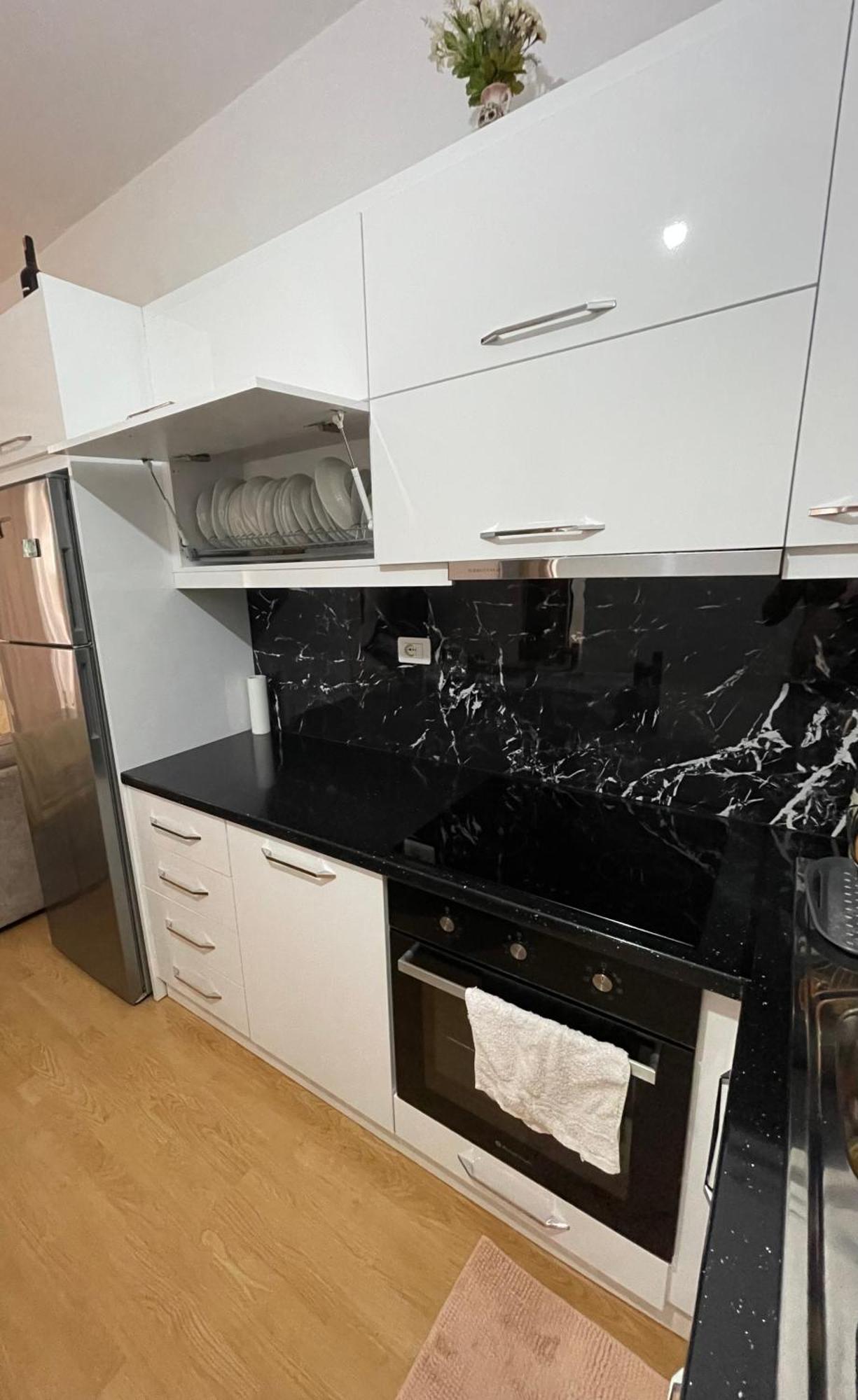 Basha Appartement *